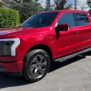 2022 Ford F-150 Lightning Lariat